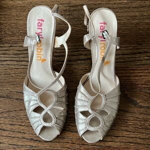 Farylrobin Marina Pump with ankle strap. Champagne color. Women’s Size 10.